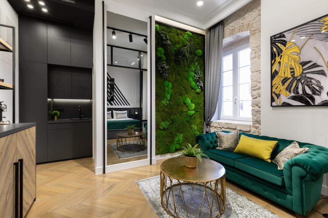 Dezign Superior Apartments & Rooms ザダル エクステリア 写真
