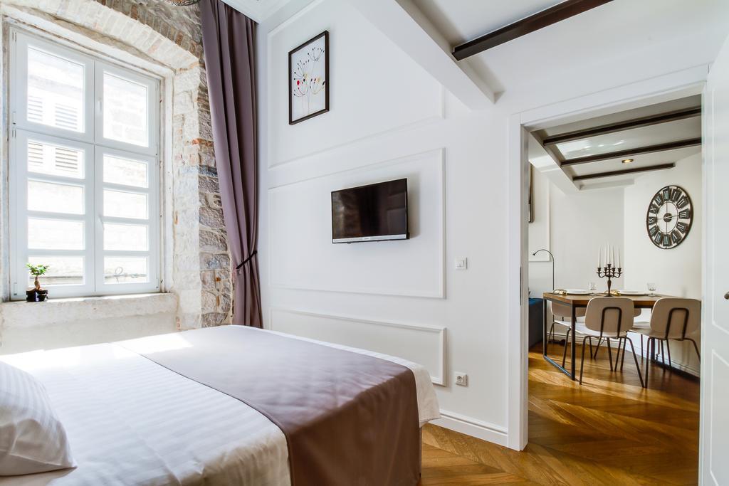 Dezign Superior Apartments & Rooms ザダル エクステリア 写真
