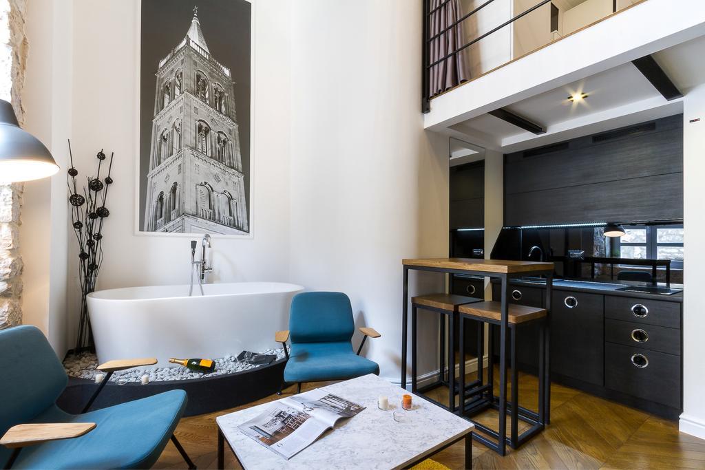 Dezign Superior Apartments & Rooms ザダル エクステリア 写真